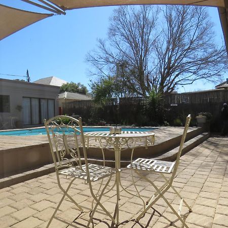 Abiento Guesthouse Bloemfontein Exterior foto